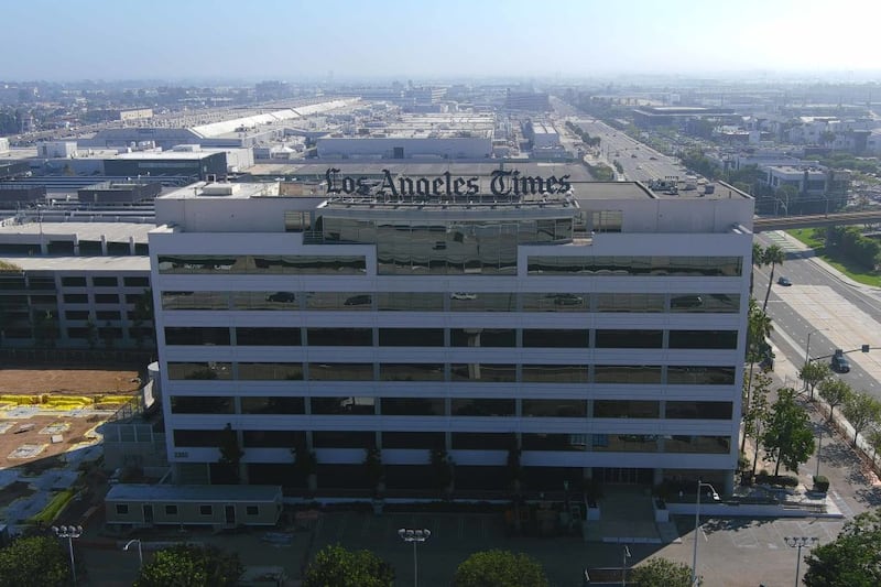 Drone photo of Los Angeles Times building.