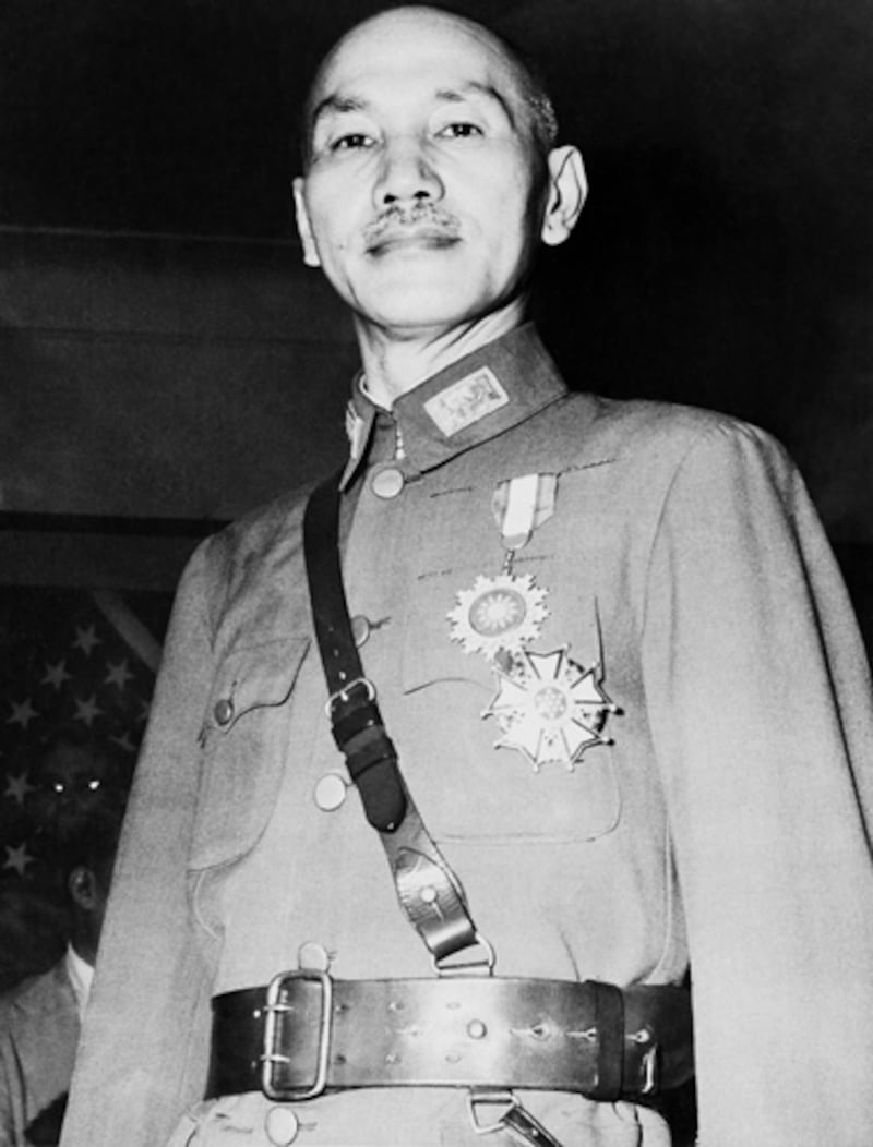 galleries/2011/10/21/the-20th-century-s-deadliest-dictators-photos/deadliest-dictators-chiang_yyikzw