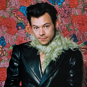 220518-harry-styles-album-her_akaxzo