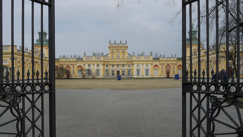 190316-Wilanow-Palace-embed_ojn7kw