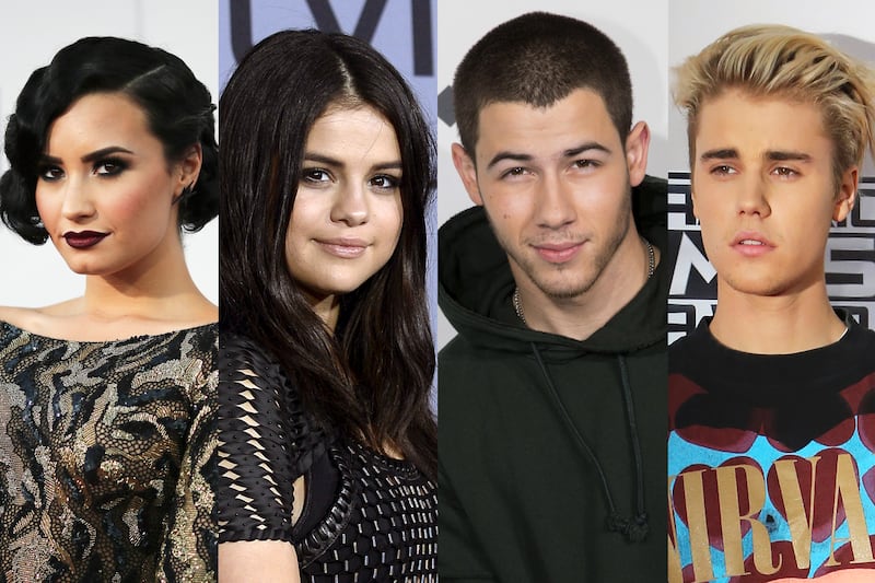 articles/2015/11/23/are-selena-gomez-demi-lovato-and-justin-bieber-the-new-britney-christina-and-justin/151123-fallon-demi-selena-nick-justin-tease_f8msfl