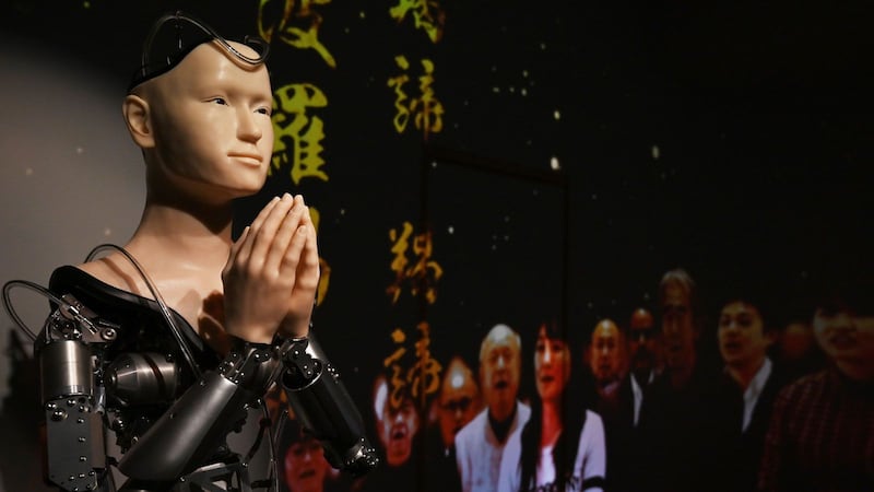 190814141838-robot-priest-kodaiji-temple-getty-images_qb5icw