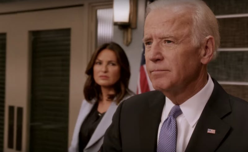 articles/2016/09/23/inside-joe-biden-s-insane-law-order-svu-episode/160922-stern-law-and-order-svu-joe-biden-tease_x3mjks