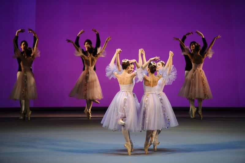 articles/2013/03/24/is-something-rotten-at-moscow-s-bolshoi-theater/130322-bolshoi-ballet-tease_sewlhz