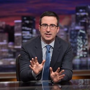 150413_ff_johnoliver_1_idr3d8