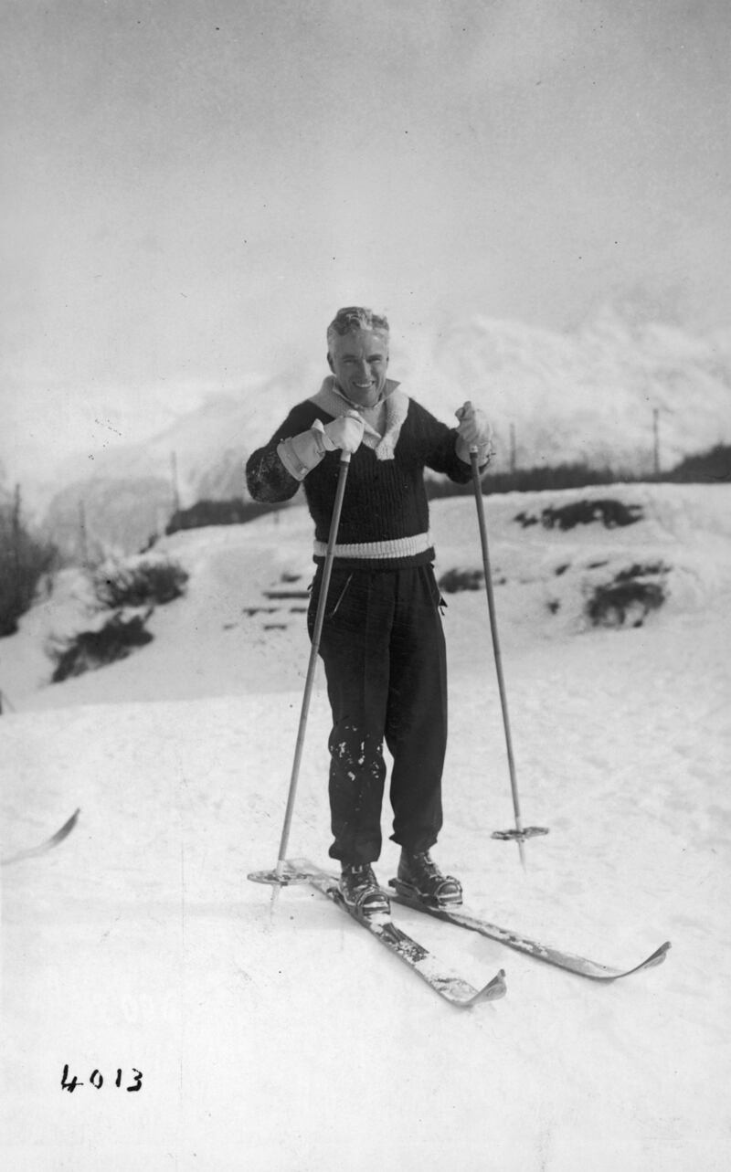 galleries/2013/12/22/classic-stars-on-the-slopes-photos/131220-classic-stars-on-skis-9_bv1zhl