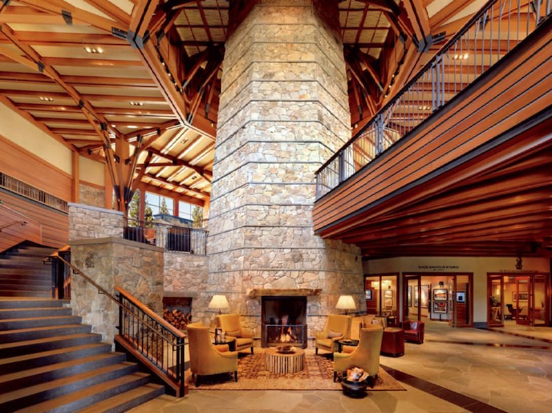 galleries/2013/12/08/hit-the-slopes-the-best-ski-resorts-and-hotels-in-the-u-s-photos/ski-hotels-lake-tahoe_puzmnc