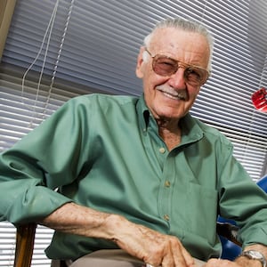 181112-Ackerman-Stan-Lee-Obit-tease_bxzavi