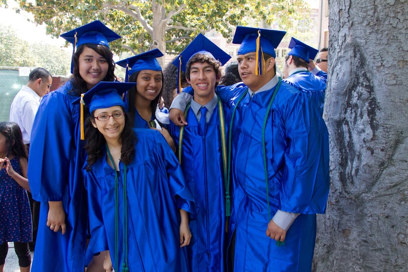 galleries/2013/05/06/top-25-transformative-high-schools/Alliance-Gertz-Ressler-High-School_pbufj9