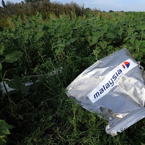 articles/2015/07/17/how-we-know-russia-shot-down-mh17/150716-miller2-mh17-tease_pkevlj