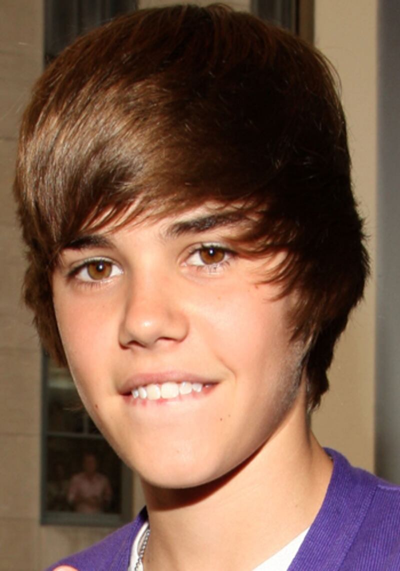 galleries/2012/03/26/justin-biebers-hair-evolution-shag-frosted-tips-manly-crop-photos/justin-bieber-hair-1_mc2hep