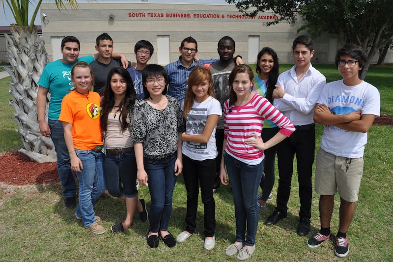 galleries/2013/05/06/top-25-transformative-high-schools/South-Texas-Business-Education-Technology-Academy_rzkree