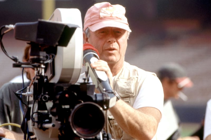 articles/2012/08/20/cause-of-tony-scott-s-apparent-suicide-still-being-determined/tony-scott-director-pelisek_vnzucr