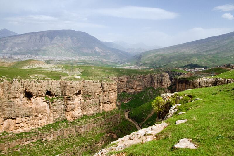 articles/2014/07/24/iraq-s-long-lost-mythical-temple-has-been-found-and-is-in-danger-of-disappearing-again/140723-strochlic-temple-tease_hscwap