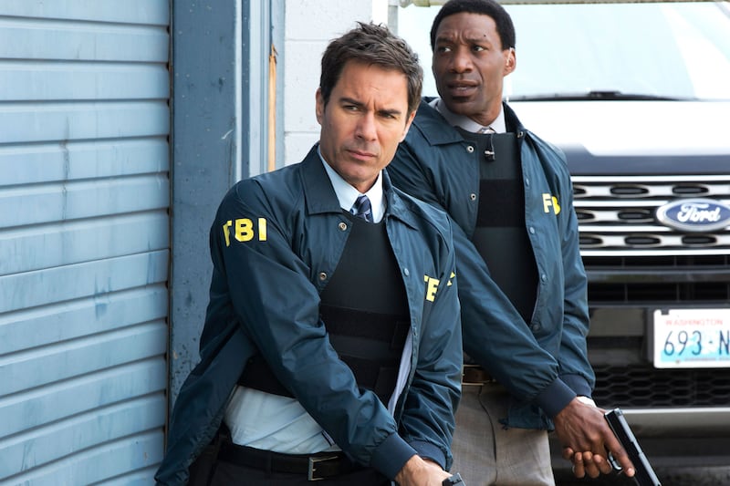 articles/2016/12/22/eric-mccormack-on-will-grace-revival-rumors-the-state-of-gay-tv-time-traveling-spies/161221-fallon-McCormack-netflix-embed_qylmvi