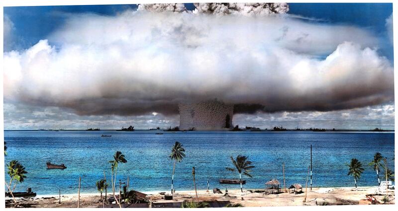 galleries/2016/07/09/spectacular-marshall-islands-and-bikini-atoll-h-bomb-drops-photos/160709-supernova-hydrogen-bomb-islands-photo-6_jbdlsv