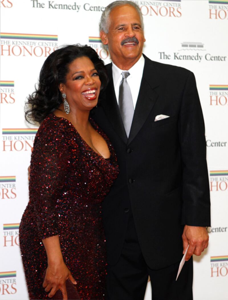 galleries/2010/12/05/kennedy-center-honors/kennedy-center-honors---oprah_ysz4uu