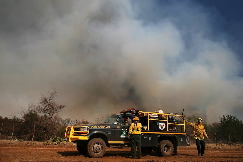 galleries/2011/09/06/texas-bastrop-fires-spread-near-austin/texas-fires-cheat_v2vlka