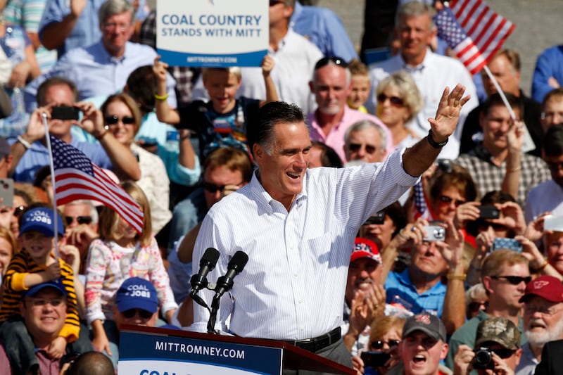 articles/2012/10/08/buzz-bissinger-why-i-m-voting-for-mitt-romney/voting-for-mitt-bissinger_edqwri