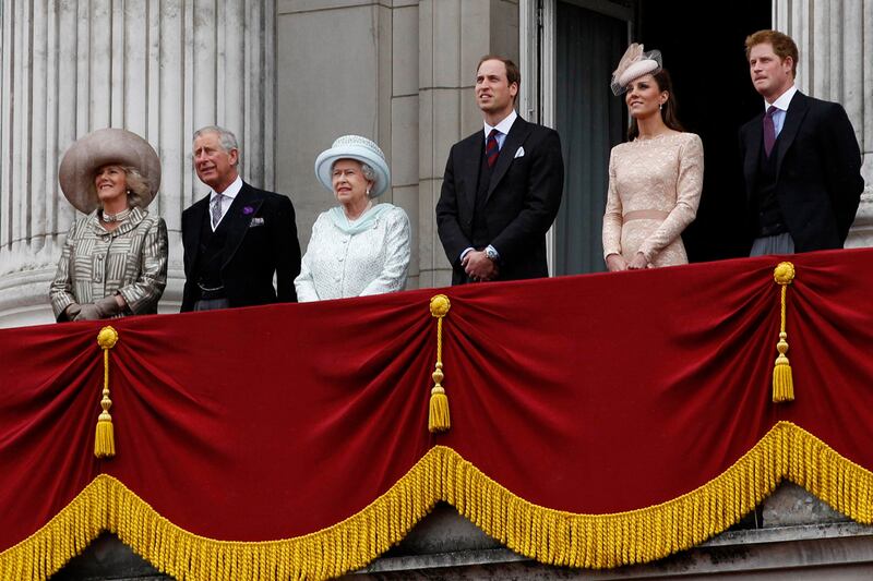 articles/2012/11/12/camilla-will-never-be-queen-prince-charles-capitulates-on-website-faq/jubilee-balcony_u1uisc