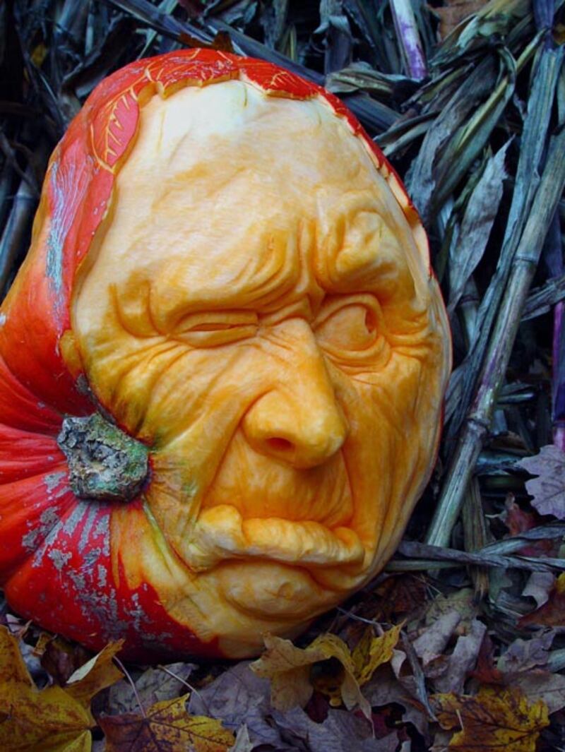 galleries/2011/10/28/amazing-pumpkin-carvings-photos/pumpkin-carvings-14_cb9qvu