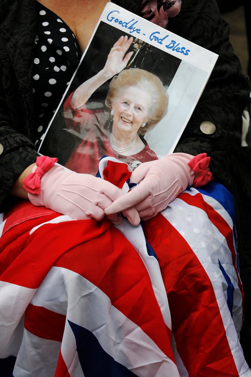 galleries/2013/04/17/london-crowds-and-dignitaries-pay-their-respects-at-margaret-thatcher-s-funeral/thatcher-funeral-07_xigq4m