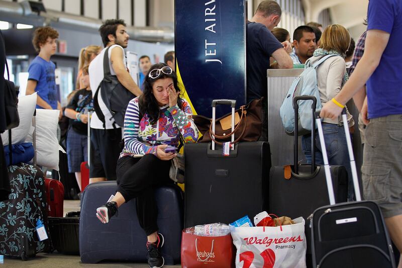 galleries/2011/11/15/worst-airports-in-america-photos/worst-airports-newark_twzyvu