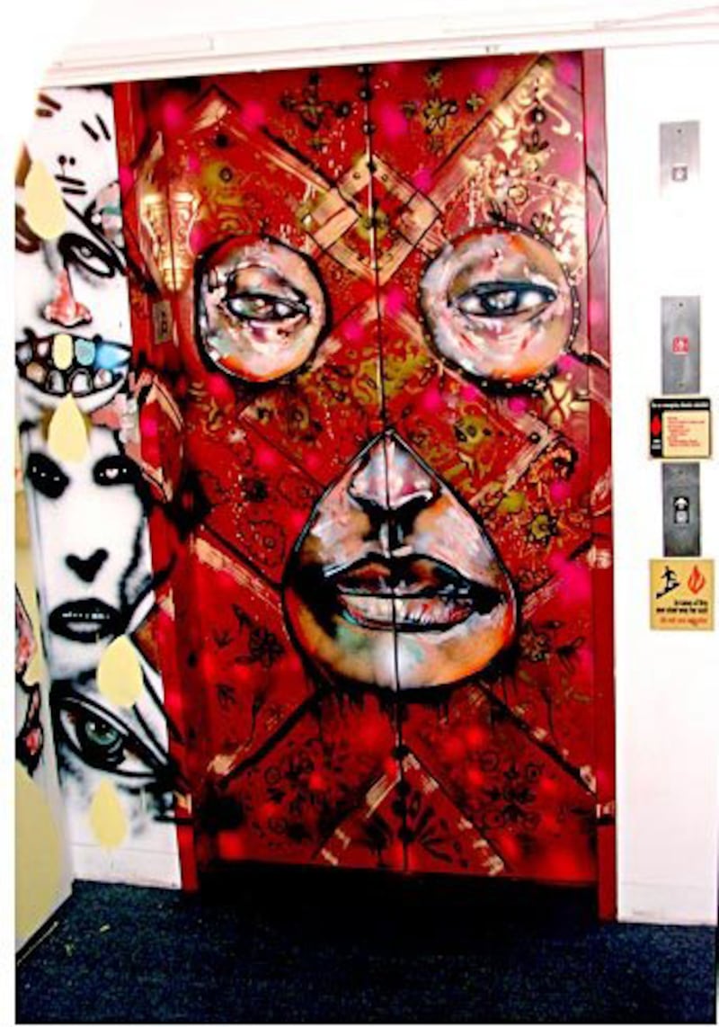 galleries/2012/02/03/david-choe-facebook-s-millionaire-graffiti-artist-photos/david-choe-facebook5_mxpdb8