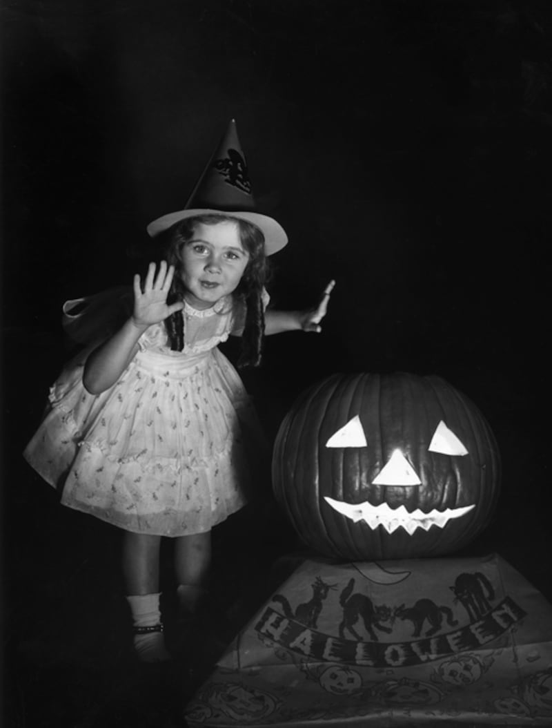 galleries/2010/10/27/vintage-kids-halloween/vintage-kids-halloween-11_xiqnju