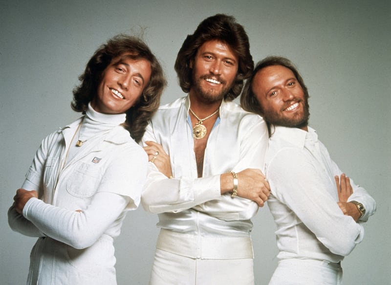 galleries/2010/10/26/family-singers/family-singers---the-bee-gees_hnclqg