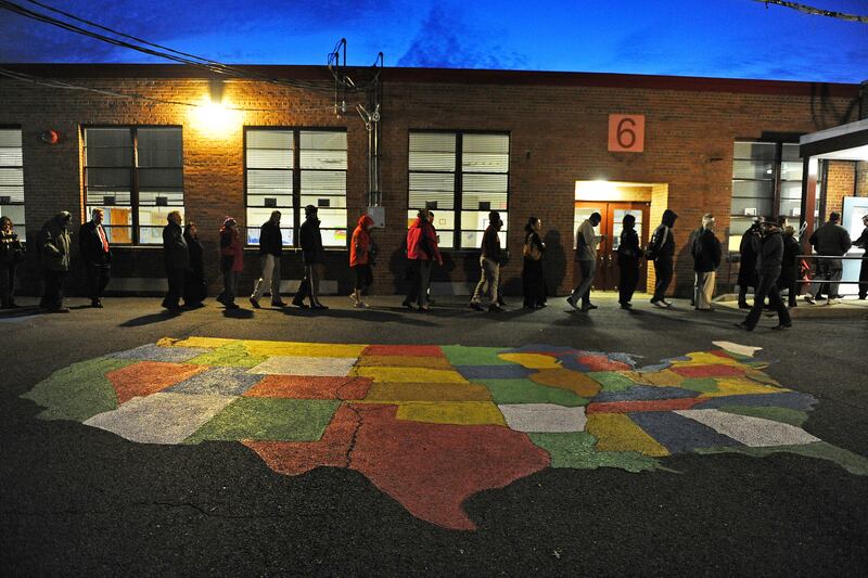 galleries/2012/11/06/scenes-from-election-day-voting-across-the-country-photos/voting-gal-02_ubqpxt