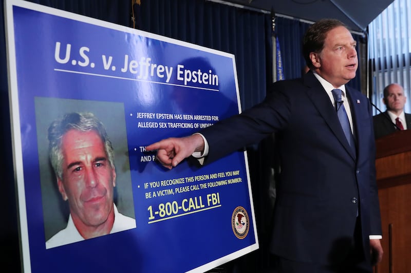 2019-07-08T160300Z_1145025213_RC197C513270_RTRMADP_3_PEOPLE-JEFFREY-EPSTEIN_itpcsb