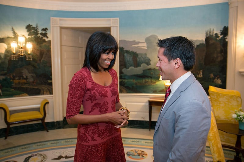 galleries/2010/05/07/first-lady-fashion/130117-Michelle-Obama-bangs-tease_bqmftf