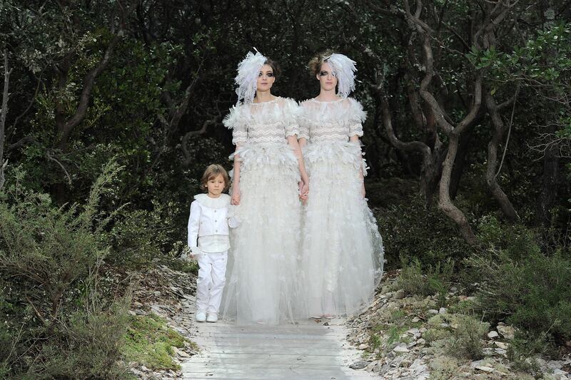 articles/2013/01/22/karl-lagerfeld-s-lesbian-brides-at-chanel-couture/130122-chanel-lagerfeld-couture-gay-marriage-tease_x27mdh