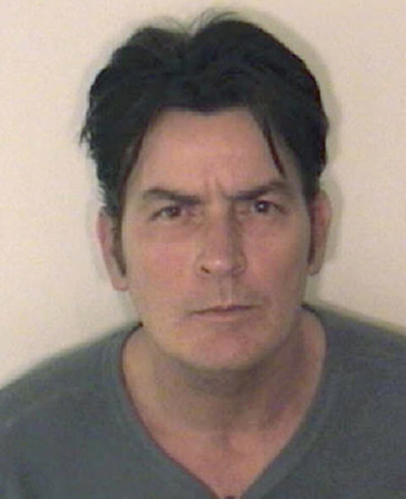 galleries/2010/10/27/most-arrested/most-arrested---charlie-sheen_fp3ddt