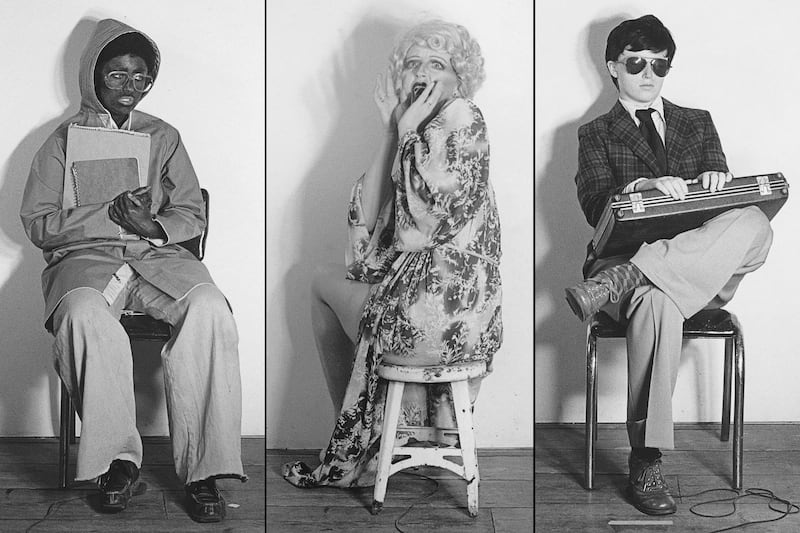 articles/2013/01/11/cindy-sherman-early-works-opens-at-gucci-museo-in-florence/130110-cindy-sherman-early-works-tease_wrktay