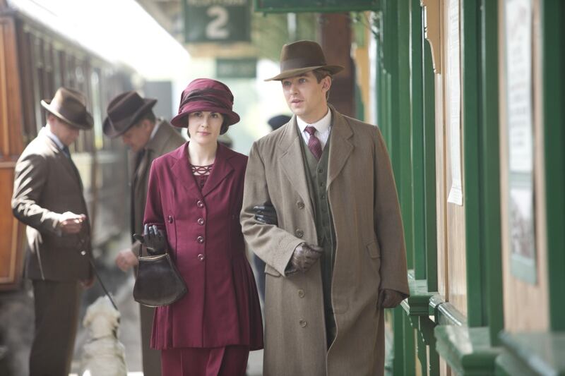 articles/2013/03/19/downton-abbey-season-3-becomes-top-rated-pbs-drama-of-all-time/130318-lacob-downton_usjepj