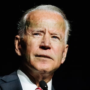 190401-danielle-t-biden-tease_wpiyzk