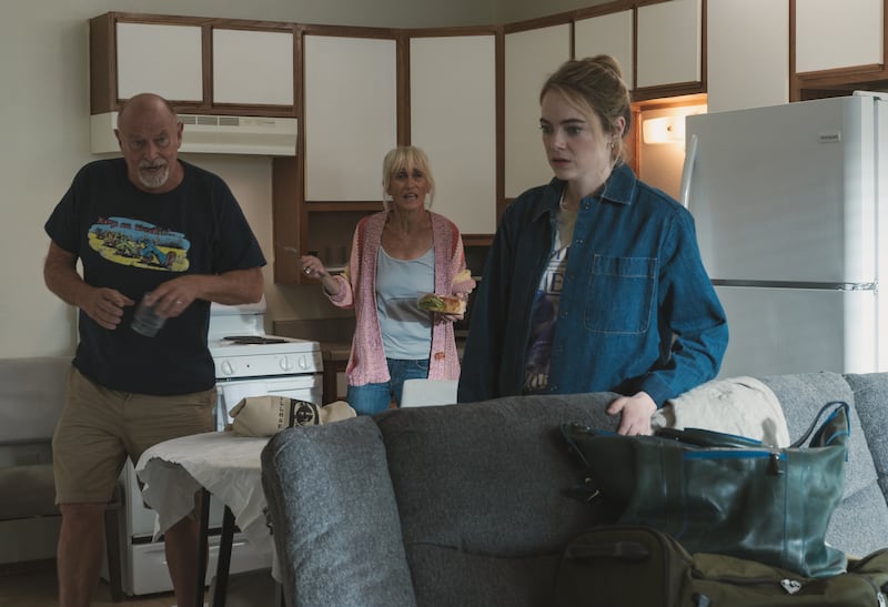 Corbin Bernsen as Paul, Constance Shulman as Elizabeth and Emma Stone as Whitney in The Curse, episode 9