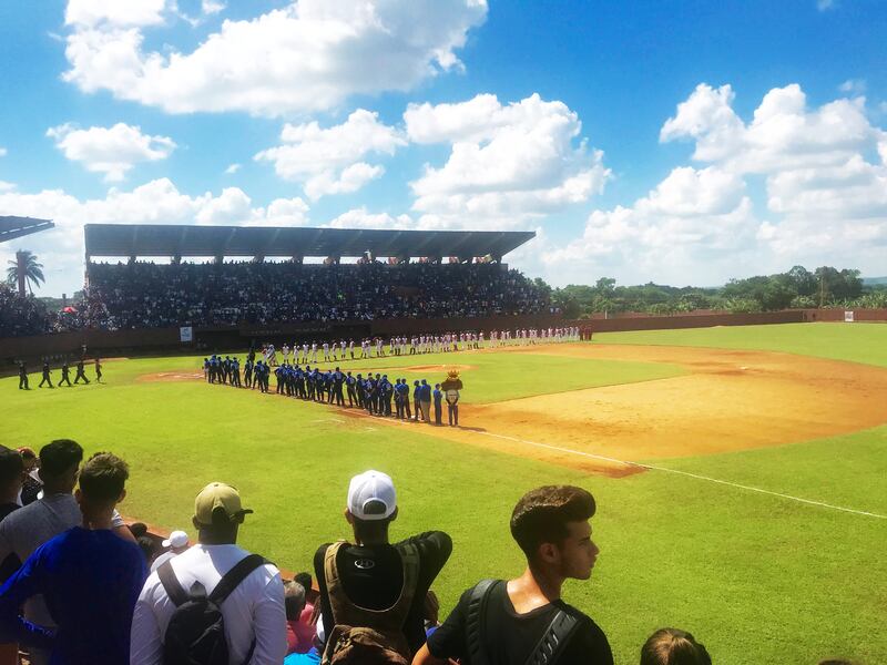 190105-bain-cuba-baseball-02-starting-lineup-embed_lklm3a