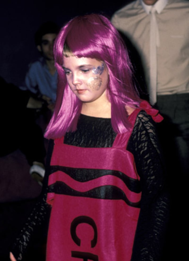 galleries/2010/10/27/vintage-kids-halloween/drew-barrymore-classic-halloween-kids_rbqtff