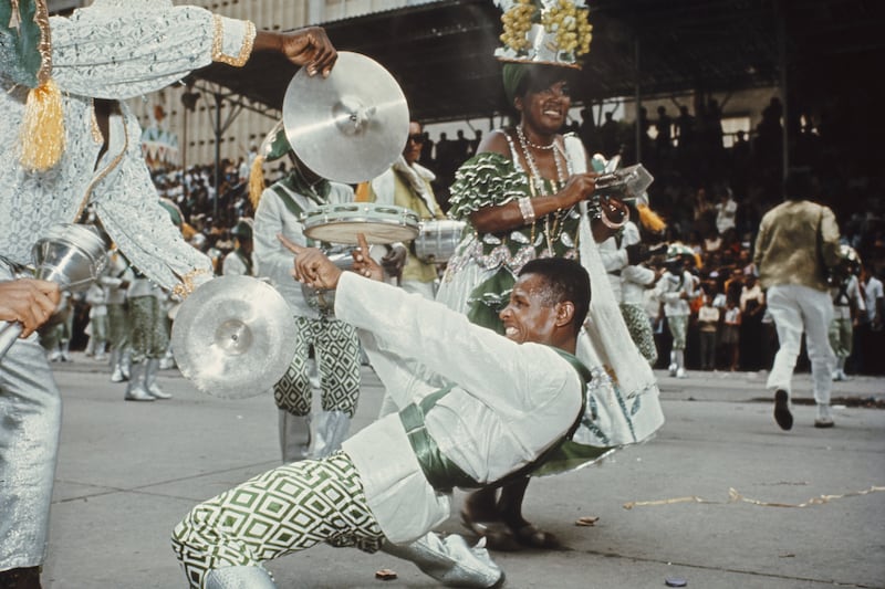 galleries/2014/03/04/vintage-mardi-gras-madness-around-the-world-photos/140303-vintage-mardi-gras30_yi04lw