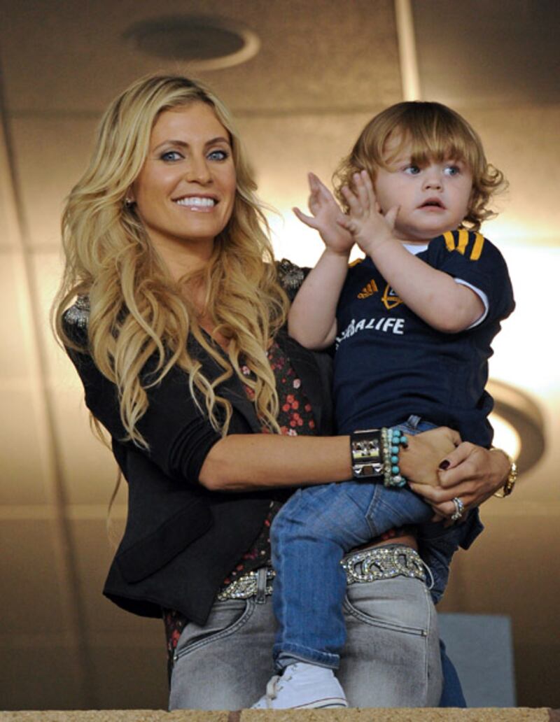 galleries/2011/09/20/claudine-keane-photos/claudine-keane-4_bmaks9