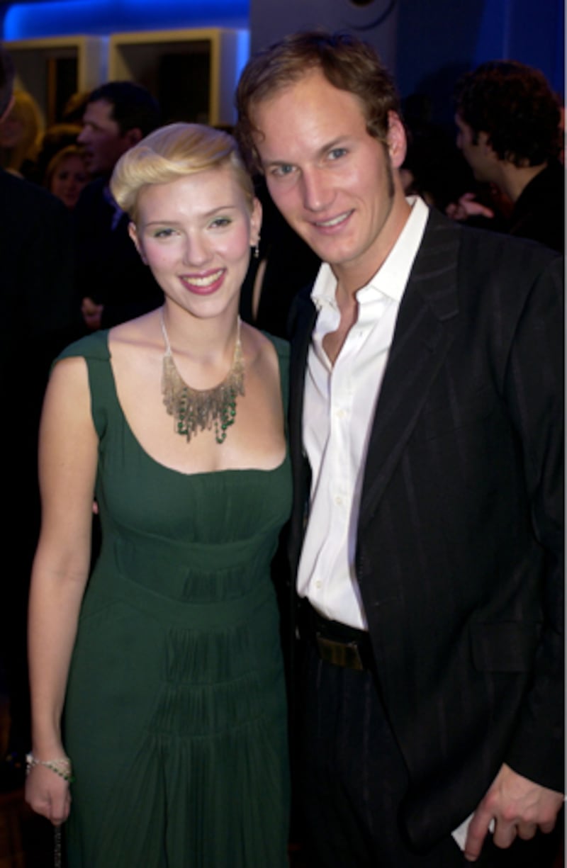 galleries/2011/10/21/scarlett-johansson-with-joseph-gordon-levitt-and-more-men-she-s-dated-photos/scarlett-johansson-men-wilson_k3dfqe