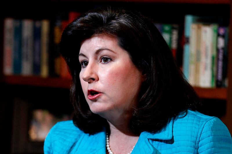 articles/2012/02/10/komen-exec-karen-handel-calls-planned-parenthood-a-gigantic-bully/karen-handel-pesta_fhwfwq