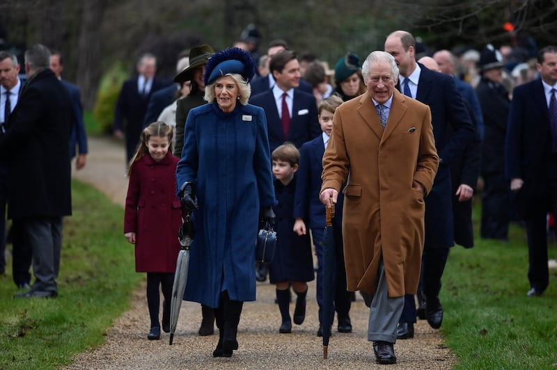 2022-12-25T113546Z_379879123_RC2YCY9E64I4_RTRMADP_3_CHRISTMAS-SEASON-BRITAIN-ROYALS_h74qpx