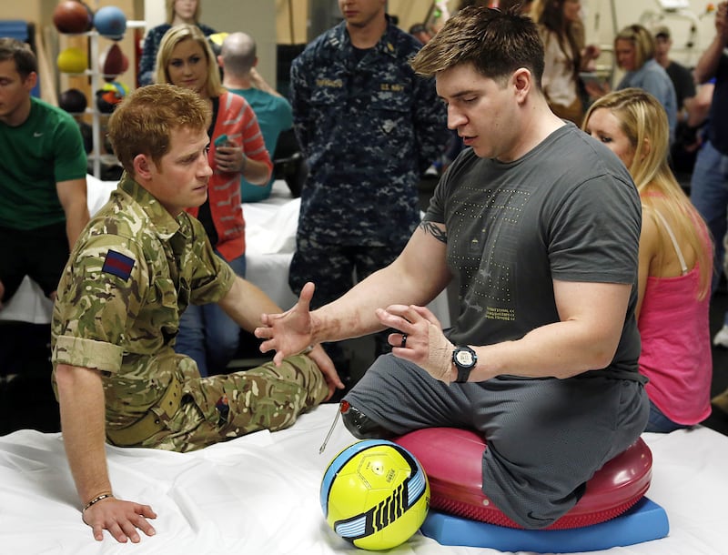 galleries/2013/05/12/prince-harry-visits-the-usa-photos/130512-harry-usa-2_rijavf