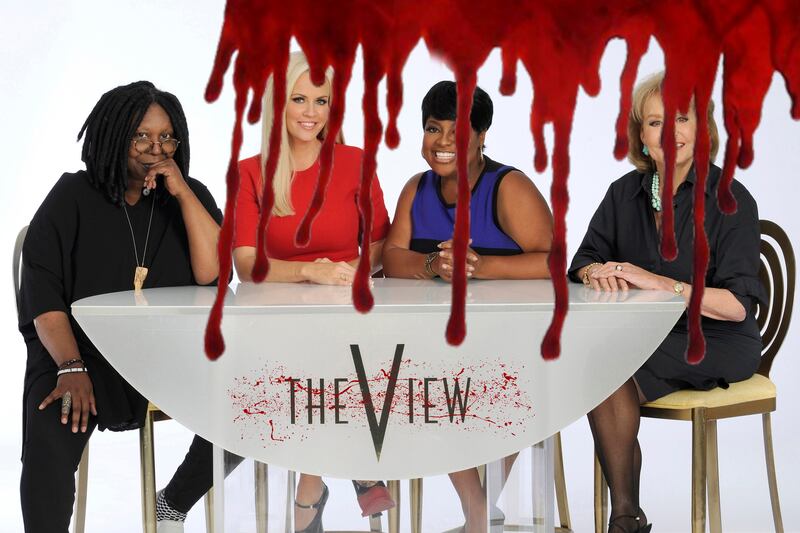 articles/2014/06/26/massacre-at-the-view-sherri-shepherd-and-jenny-mccarthy-reportedly-fired/140626-grove-the-view-tease_almqar