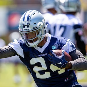 2021-07-22T232204Z_570487633_MT1USATODAY16439351_RTRMADP_3_NFL-DALLAS-COWBOYS-TRAINING-CAMP_lp91ym