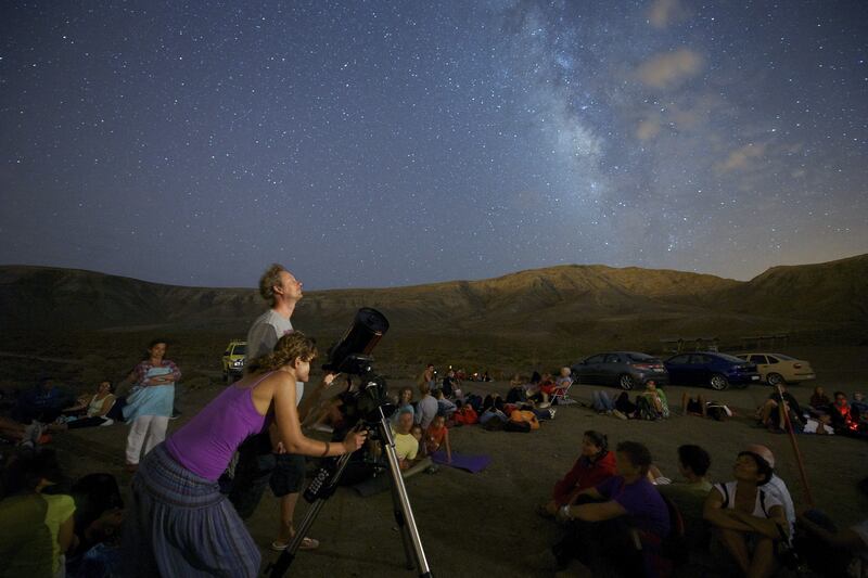 galleries/2013/08/12/perseid-2013-meteor-shower-lights-up-the-night-sky/meteor-shower-1_uqt9h9